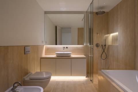 Penthouse T3 Duplex, com piscina e vista, no Estoril