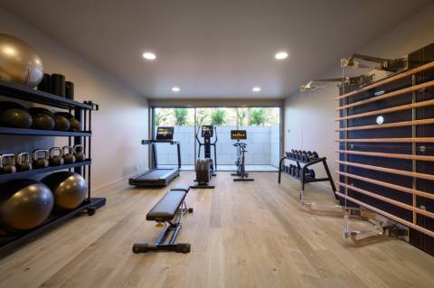 Penthouse T3 Duplex, com piscina e vista, no Estoril