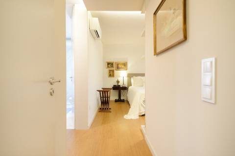 Apartamento T4 com varanda no Pinheiro Manso