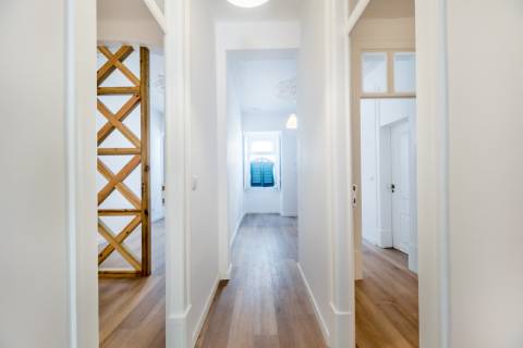Charmoso apartamento T1+1 com jardim no Príncipe Real