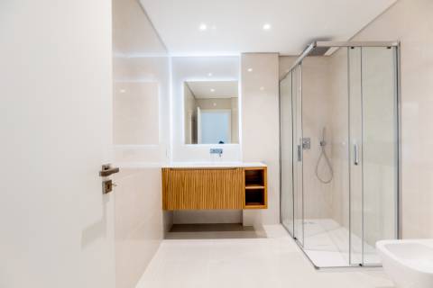 Fantástico apartamento T3 com varandas e dois lugares de estacionamento na Parede