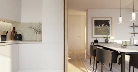 Apartamento T3, com duas varandas e 1 lugar de garagem