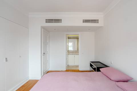 Apartamento T4+1 na Estrela