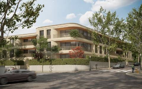 Apartamento T3 com jardim na Foz do Douro, Porto