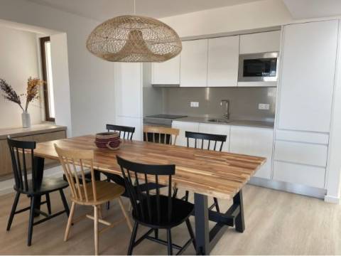 Apartamento T3, com jardim e piscina no Condominio Porto Covo Village