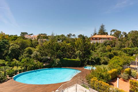 Moradia T5+1 no coração do Estoril