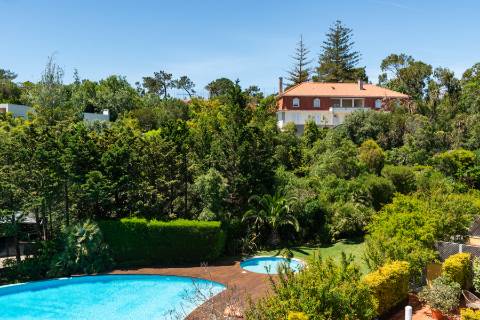 Moradia T5+1 no coração do Estoril