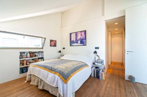 T3+1 com Terraço e Vista Cidade e Rio no Príncipe Real