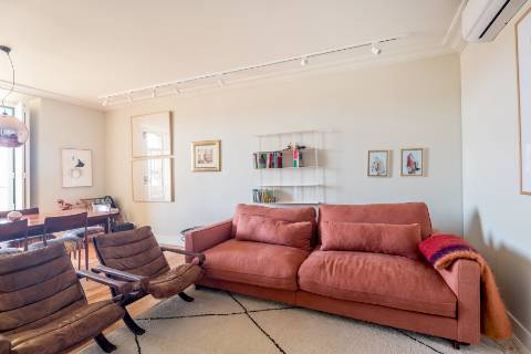 Apartamento de Charme T4 com Elevador e Estacionamento