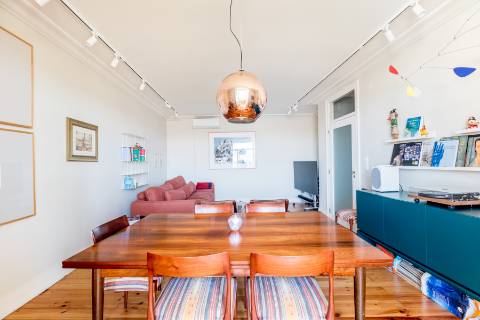 Apartamento de Charme T4 com Elevador e Estacionamento