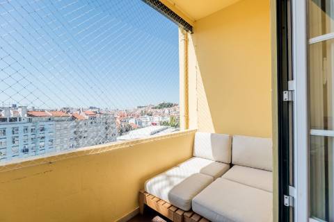 Apartamento de Charme T4 com Elevador e Estacionamento