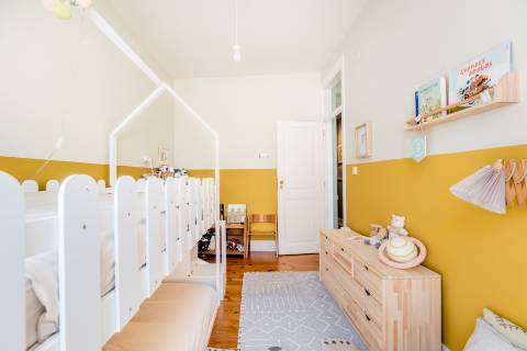 Apartamento de Charme T4 com Elevador e Estacionamento