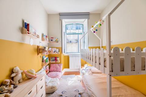 Apartamento de Charme T4 com Elevador e Estacionamento