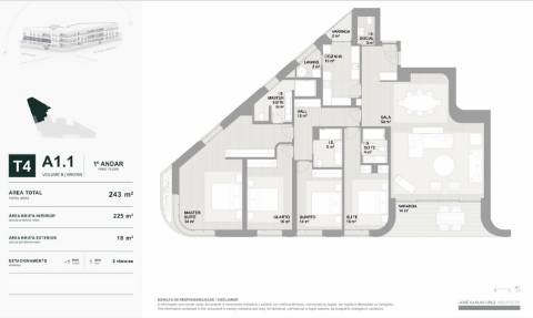 Apartamento T4 com varanda, na Foz do Douro, Porto