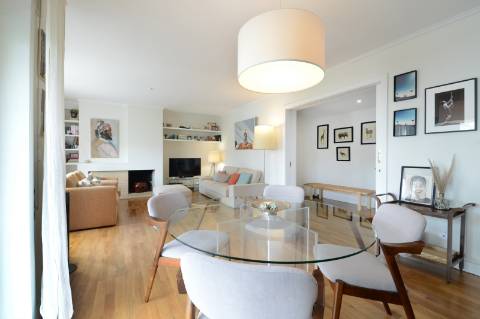 Apartamento T3 com varanda no Pinheiro Manso, Porto