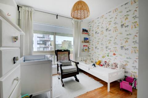 Apartamento T3 com varanda no Pinheiro Manso, Porto