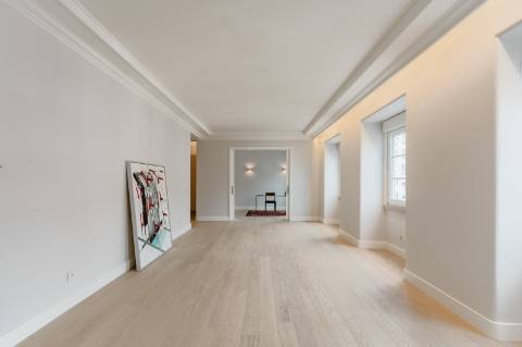 Luxuoso T4+2 junto ao Parque Eduardo VII