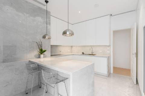 Luxuoso T4+2 junto ao Parque Eduardo VII