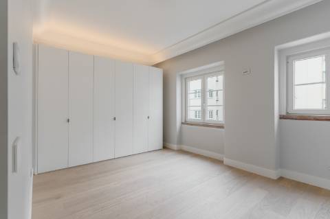 Luxuoso T4+2 junto ao Parque Eduardo VII