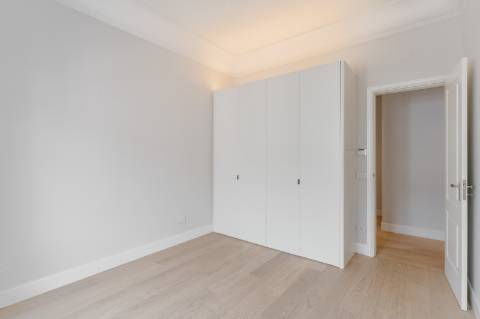 Luxuoso T4+2 junto ao Parque Eduardo VII