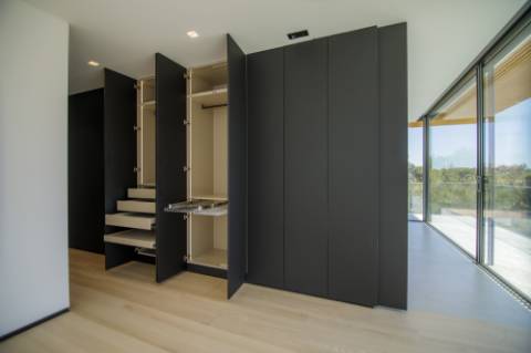 Moradia T4 com jardim e piscina em Cascais