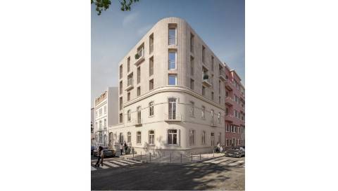 T4 com terraço, piscina e estacionamento no coração de Campo de Ourique