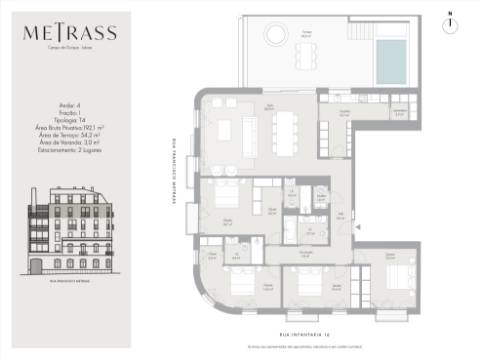 T4 com terraço, piscina e estacionamento no coração de Campo de Ourique