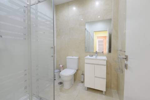 Apartamento T3 no Campo Alegre - Localização Premium com Excelentes Acessos