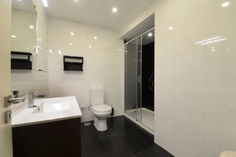 Apartamento T3 no Campo Alegre - Localização Premium com Excelentes Acessos