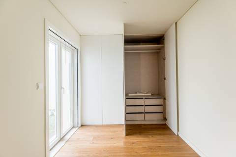 Estúdio com logradouro, novo a estrear localizado em Santo Amaro, Alcântara