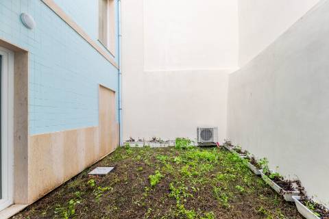 Estúdio com logradouro, novo a estrear localizado em Santo Amaro, Alcântara