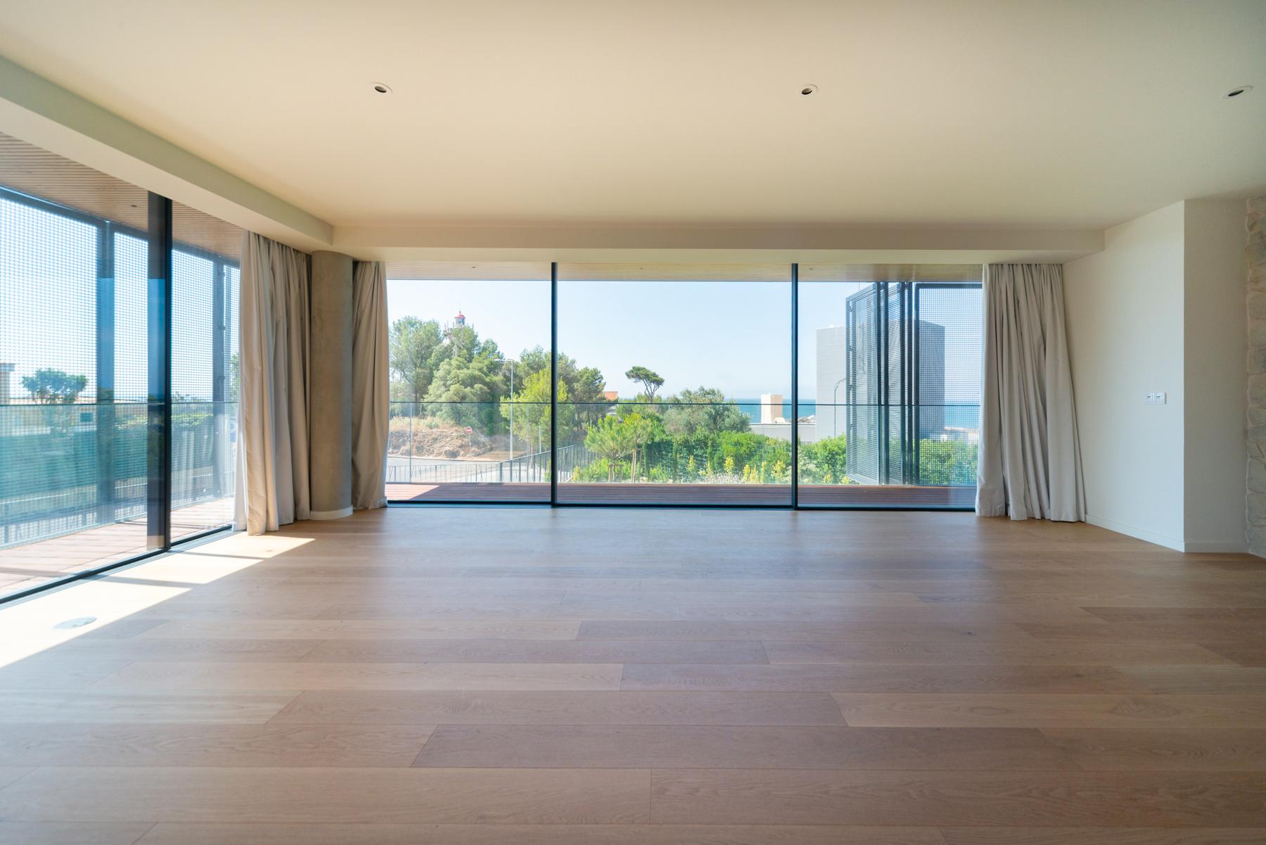 T4 + 1 Moradia com vista mar, jardim e piscina privada