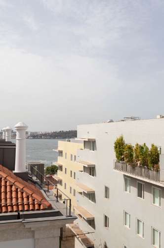 Apartamento T4 no Chiado com vista e garagem