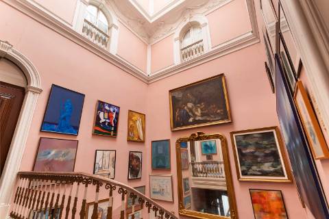 Imponente Palacete no Principe Real