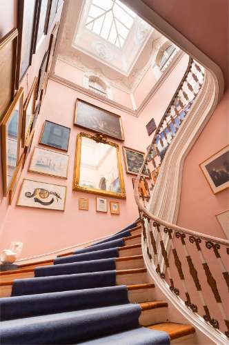 Imponente Palacete no Principe Real