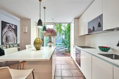 Apartamento T1 totalmente mobilado e equipado no Largo do Carmo - Chiado