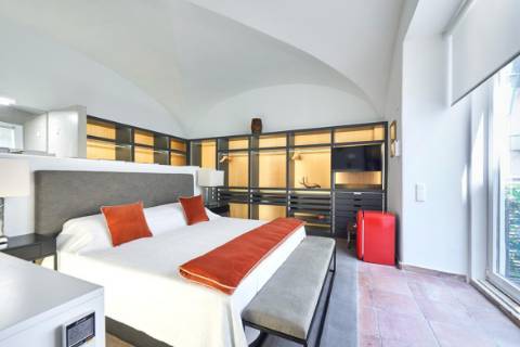 Apartamento T1 totalmente mobilado e equipado no Largo do Carmo - Chiado