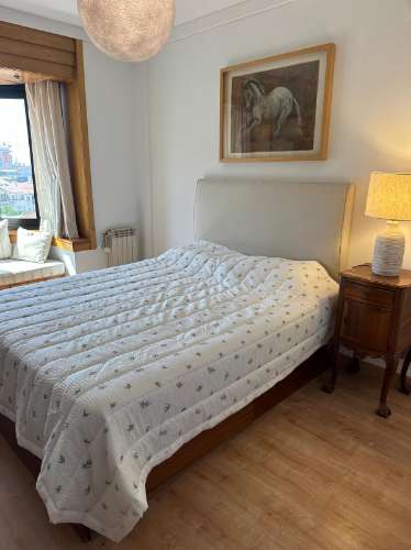 Apartamento T3 nas Amoreiras, para arrendar