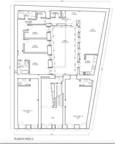 Apartamento T3 Remodelado com Pátio Privativo em São Bento!
