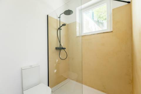 Charmoso apartamento T1+1 com jardim privativo no Príncipe Real