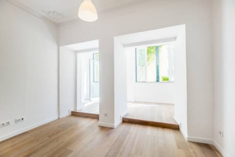 Charmoso apartamento T1+1 com jardim privativo no Príncipe Real