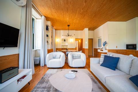 Edifício totalmente renovado e exclusivo