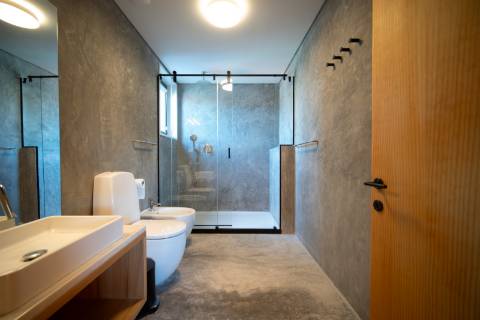 Edifício totalmente renovado e exclusivo