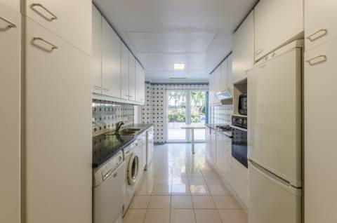 Apartamento com terraço privado e garagem na Lapa!