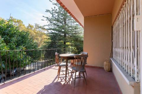 Moradia T8 com jardim e Piscina, em Galamares, Sintra