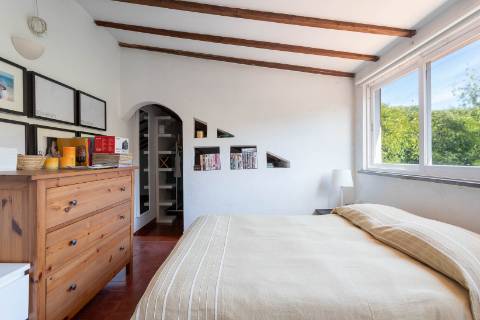 Moradia T8 com jardim e Piscina, em Galamares, Sintra