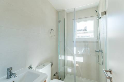 Apartamento T2, Av. Roma, Alvalade