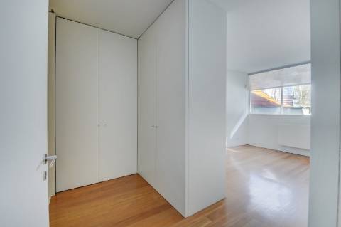 Excelente T3 em cima do Rio na Foz