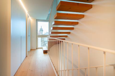 T3 com jardim e garagem. Um verdadeiro oásis no coração da Lapa