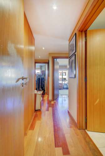 Apartamento T4 na Foz com vista sobre o Mar, varanda e 3 lugares de garagem